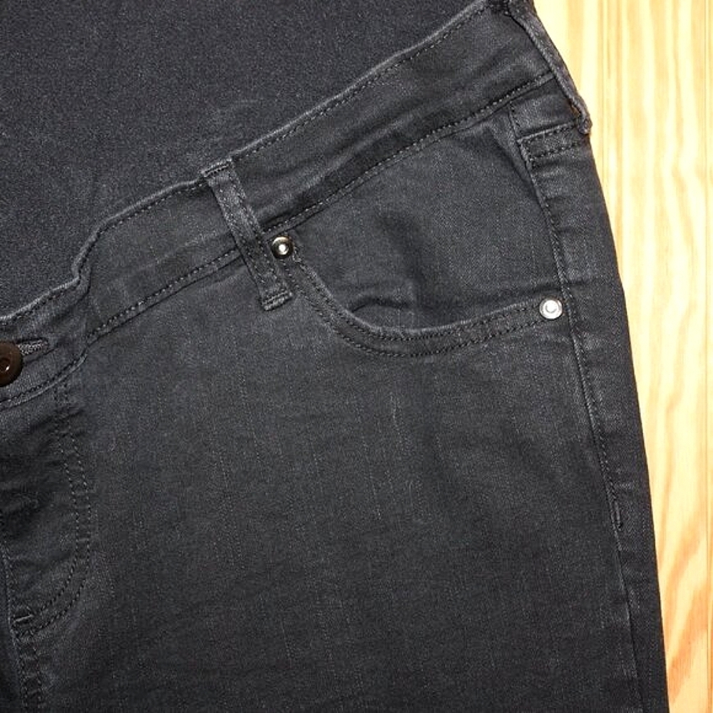 Time and Tru Maternity Black Straight Leg Jeans - Size L (12-14) - Picture 7 of 9